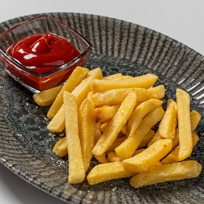 Картофель фри с кетчупом в Миндаль по цене 336 ₽
