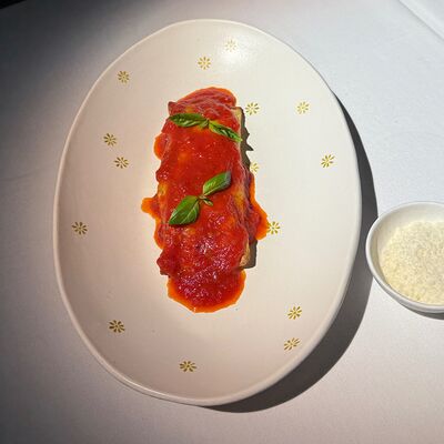 Лазанья с пармезаном в Phantom по цене 960 ₽