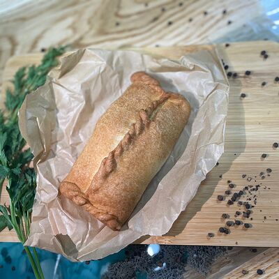 Курник с рубленой курицейв Папа Чебурек по цене 120 ₽