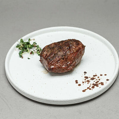 Филе миньон (травяной откорм) в Диккенс по цене 1380 ₽