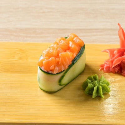 Каппа суши Лосось в Суши Рай по цене 150 ₽