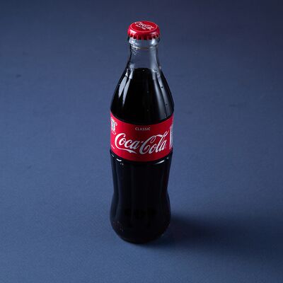 Coca-Cola в Тарантино бар по цене 380 ₽