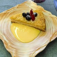 Творожный пирог со свежими ягодами в Ле Марш