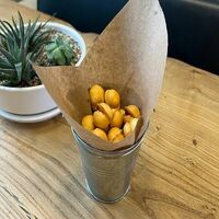 Жареные пельмешки в Shake bistro