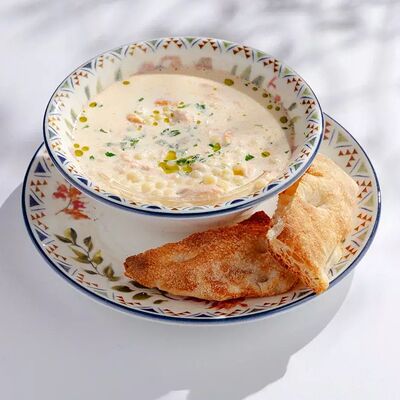 Сливочный суп с форелью в Vinch по цене 780 ₽