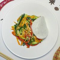 Свежий салат в Pho Nem