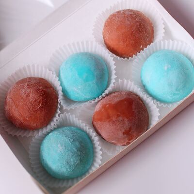 Набор Моти с разными вкусами голубые и коричневые в Miracle bakery по цене 1750 ₽