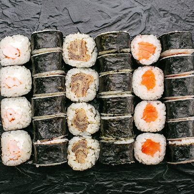 Сет Классический маки мини в Чоза по цене 790 ₽