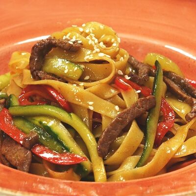 Лапша удон в Лесная поляна по цене 860 ₽