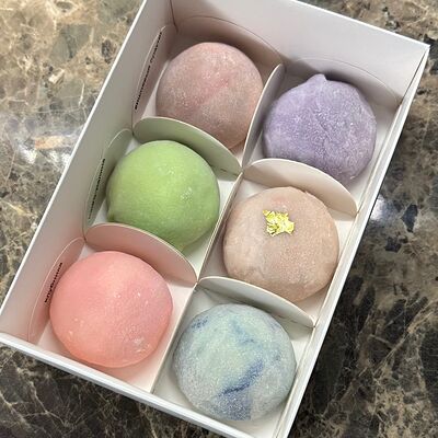 Моти 6 шт. в Allowberry по цене 2955 ₽