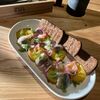 Сельдь с картофелем, маринованным луком, тостами в Plan b по цене 440