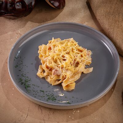 Паста с беконом в ПЕЛЬМЕНИН по цене 390 ₽
