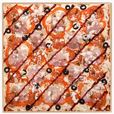 Пицца Барбекю в Pizza BonTon по цене 445 ₽