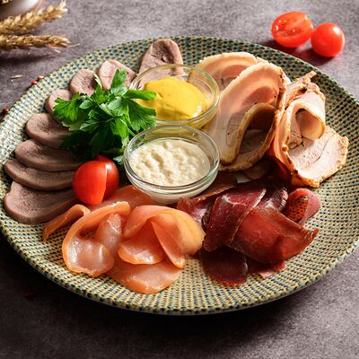 Мясное ассорти в BierBurg по цене 1099 ₽