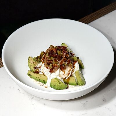 Авокадо гриль с угрём в Cheeseria по цене 980 ₽