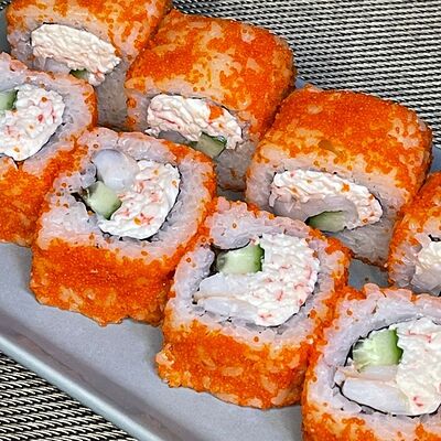 Калифорния микс в Суши Марго по цене 450 ₽