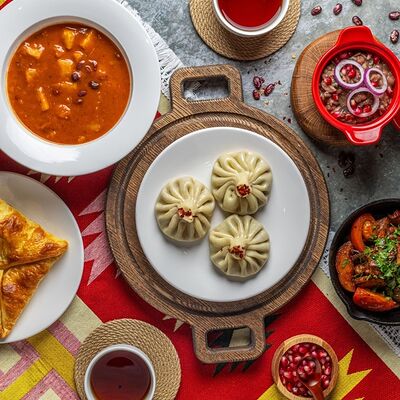 Грузинский обед №3 в Хачапури по цене 690 ₽