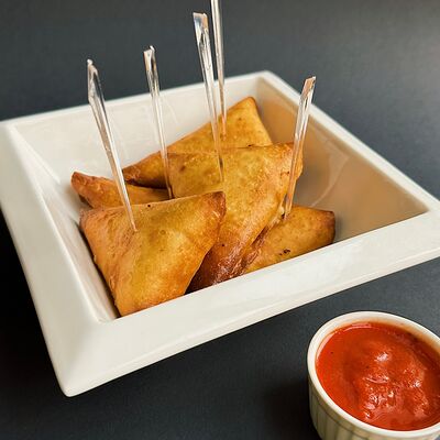 Эмпанадасы в Трюфель по цене 500 ₽