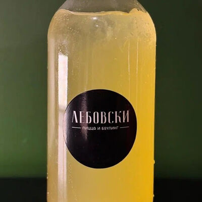 Лимонад Ананас-кокос в Лебовски Пицца и Боулинг по цене 570 ₽