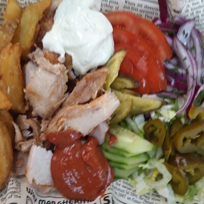 Шаурма на тарелке в Шаурма Family по цене 656 ₽