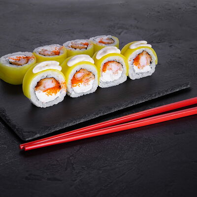 Такуан ролл в Sushiman по цене 528 ₽