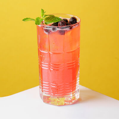 Лимонад Ежевика-малина в Панда Маркет по цене 330 ₽