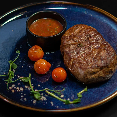 Стейк филе миньон в Fusion по цене 2400 ₽