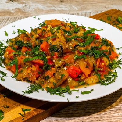 Овощной салат от шефа в Шашлыкян по цене 405 ₽