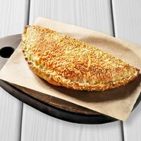 Кальцоне с курицей и грибами в Перчини