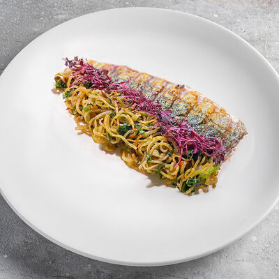 Филе скумбрии на гриле с картофелем камди в КрабыКутабы по цене 630 ₽