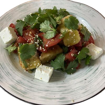 Салат с хрустящими баклажанами в Pizza Amore по цене 620 ₽