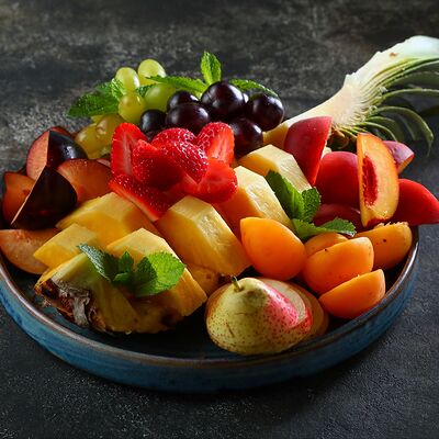 Сезонные фрукты в Хочу харчо по цене 2790 ₽