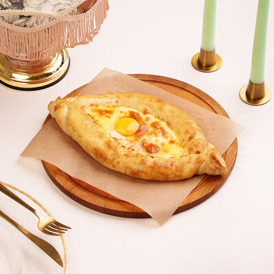 Хачапури по-аджарски (дрожжевое тесто) в Линия Вкуса по цене 780 ₽