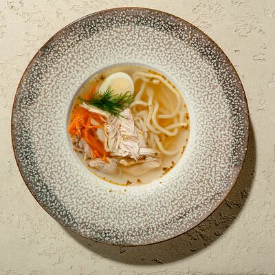 Куриный бульон с лапшой в Дача в Боровой по цене 510 ₽