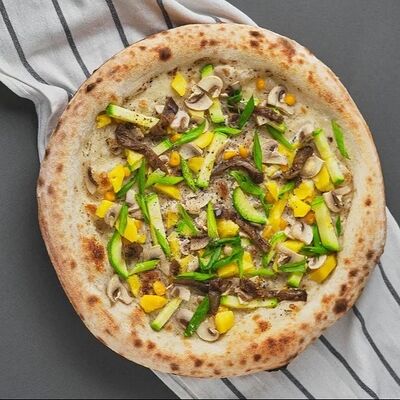 Пицца с грибной пастой в Mesto Burger по цене 420