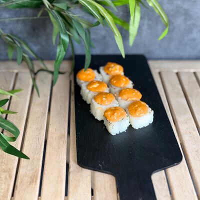 Ролл Том ям в Сытый дракон по цене 480 ₽