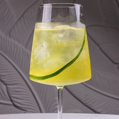 Лимонад Алоэ-Улун в Море на Патриках по цене 490