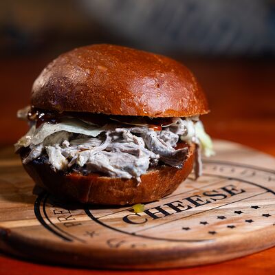 Хайп Бургерв CHEF BURGER по цене 695 ₽