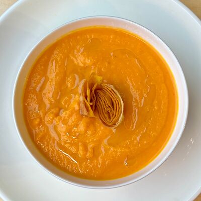 Тыквенный крем-суп в Vegan Pyramid по цене 240 ₽