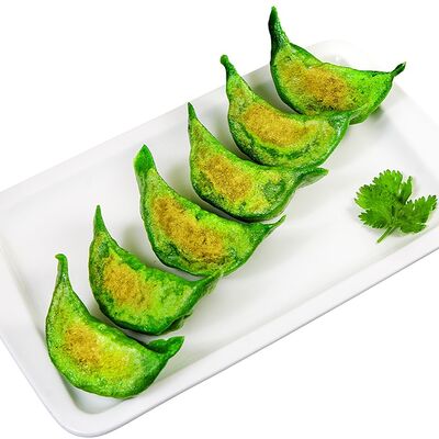 Дамплинги жареные со свининой и шпинатом в Дамплинг Репаблик по цене 540 ₽