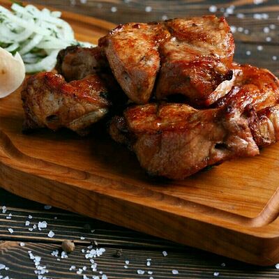 Шашлык из cвинoй шеи в Долшашлык по цене 600 ₽