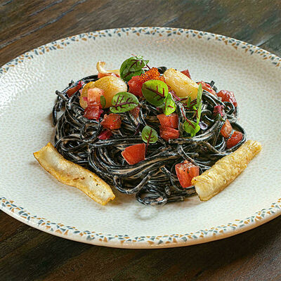 Black pasta с гребешками в Фаренгейт по цене 1090 ₽