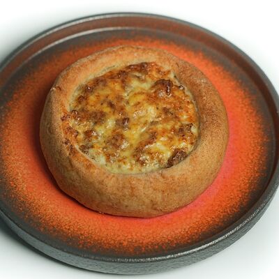 Перепечи с мясом и яйцом в БистроВареничная по цене 95 ₽