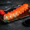 Калифорнийское аббатство чиз с снежным крабом и авокадо в Fast Япония Premium Sushi по цене 456