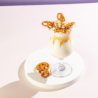 Милкшейк Соленая карамель в Чайка по цене 420 ₽