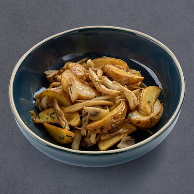 Картофель с грибами по-деревенски в Нагамаки по цене 450 ₽