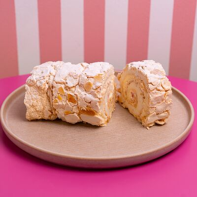 Меренговый рулет в Муза по цене 280 ₽