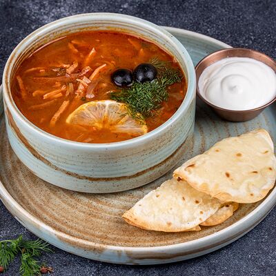 Солянка по-казански с кыстыбыем в Гусь по цене 754 ₽