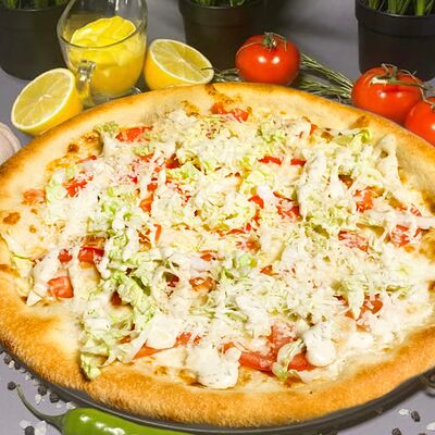 Пицца Цезарьв Шаурма да Пицца по цене 740 ₽