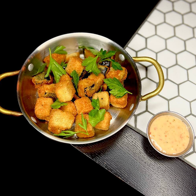 Хрустящий баклажан с соусом Чимай в Waterzooi по цене 540 ₽